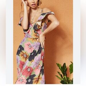 Band of Gypsies Cold Shoulder Wrap Maxi Dress - Lilac Floral - XS